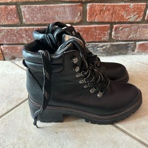 Kenneth Cole Booties